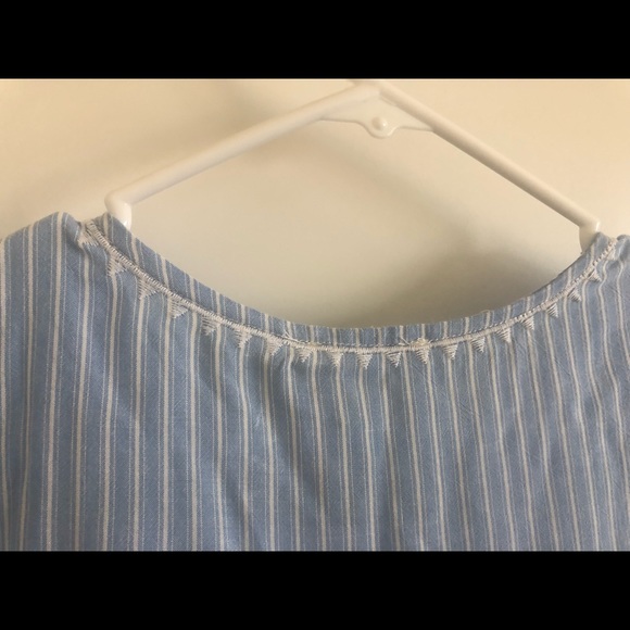 Embroidered stripe top - Picture 4 of 5
